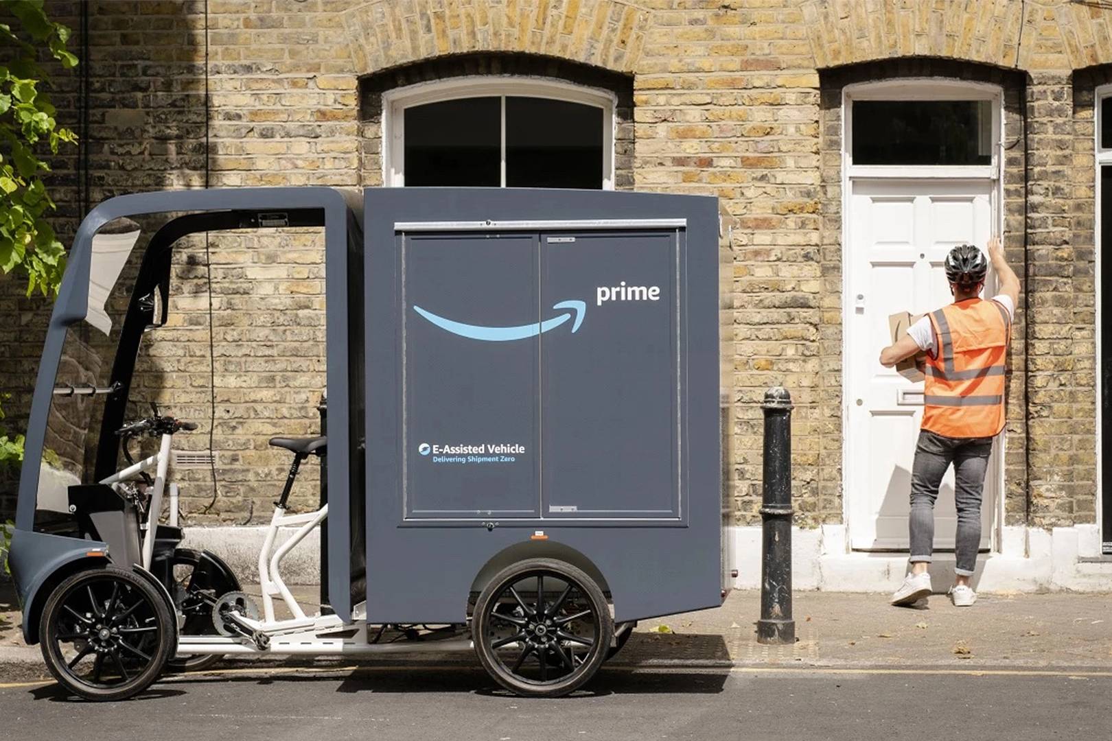 Amazon launches its fleet of e-cargo bikes in London for sustainable deliveries
