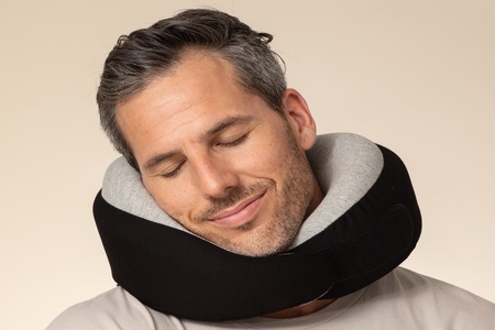 Proglobe launches innovative pillow for long travel