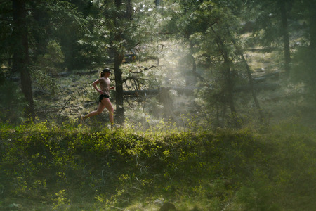 Nuyarn, Unknown Runner launch ultralight merino collection